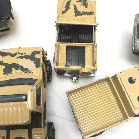 Collection of 10 Majorette Army Cars and Trucks - Picture 4 of 10